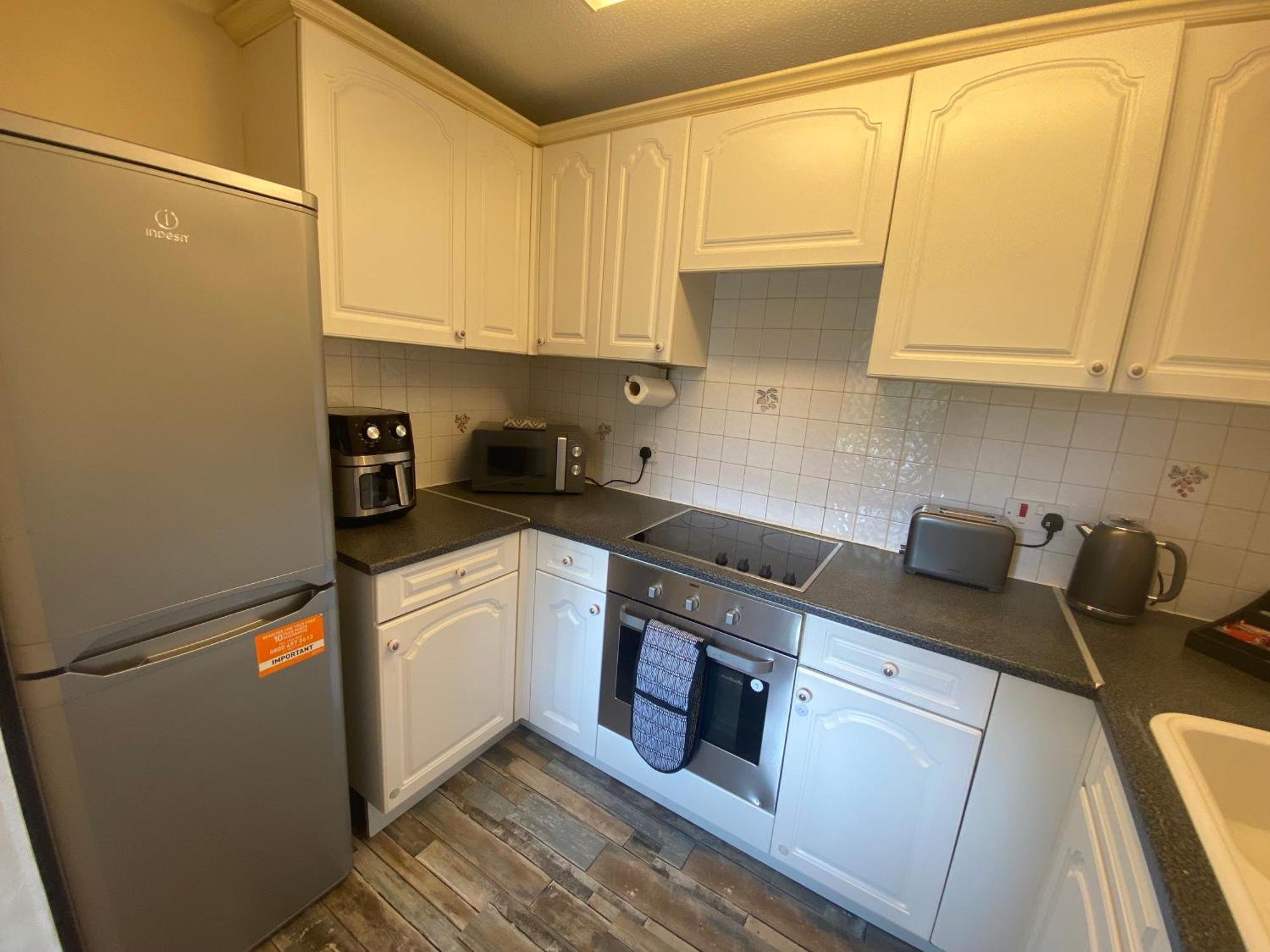 Lovely 2 Dbl Bed Apartment Near Heaton Park And North Manchester Hospital With Parking エクステリア 写真